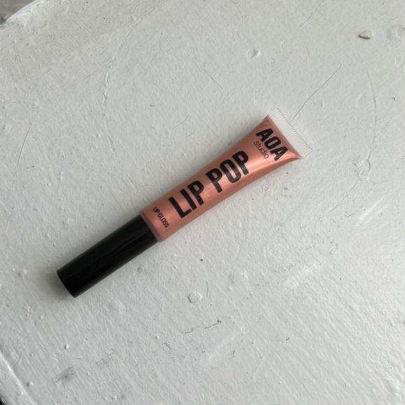 Lip Pop Lip Gloss - Picture 2 of 5